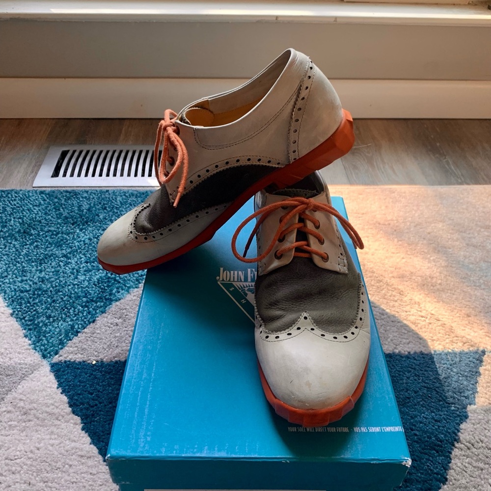 John Fluevog Orbit size 11 in gray and orange